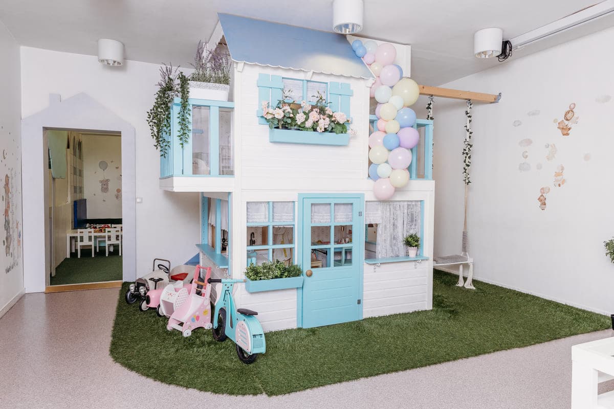 2-korruseline rõduga kodumaja